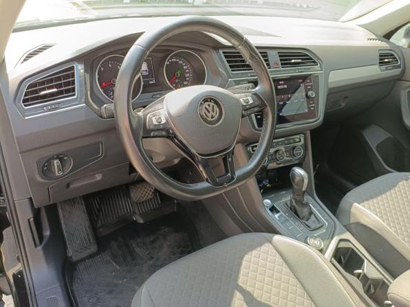 Volkswagen Tiguan II с пробегом 2020 года, цена 2 429 000 рублей, 98329 км, внедорожник, Автокод Объявления