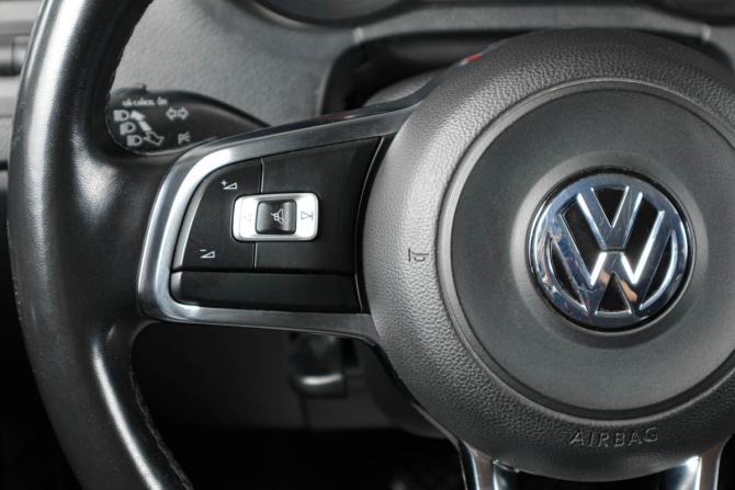 Volkswagen Polo V Рестайлинг с пробегом 2020 года, цена 1 159 000 рублей, 119600 км, седан, Автокод Объявления