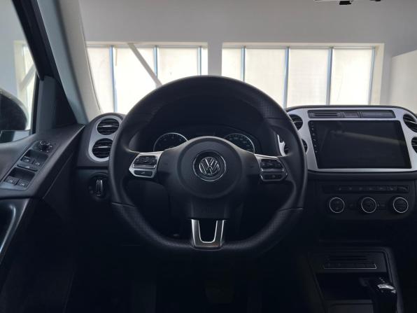 Volkswagen Tiguan I Рестайлинг с пробегом 2016 года, цена 1 530 000 рублей, 195150 км, внедорожник, Автокод Объявления