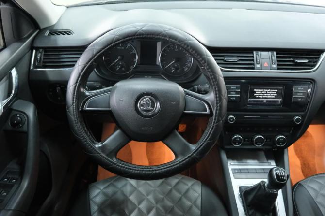 Skoda Octavia III (A7) с пробегом 2014 года, цена 1 089 000 рублей, 182000 км, лифтбек, Автокод Объявления