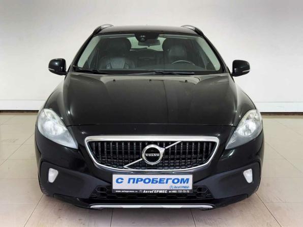 Volvo V40 II с пробегом 2016 года, цена 1 370 000 рублей, 218673 км, хэтчбек, Автокод Объявления