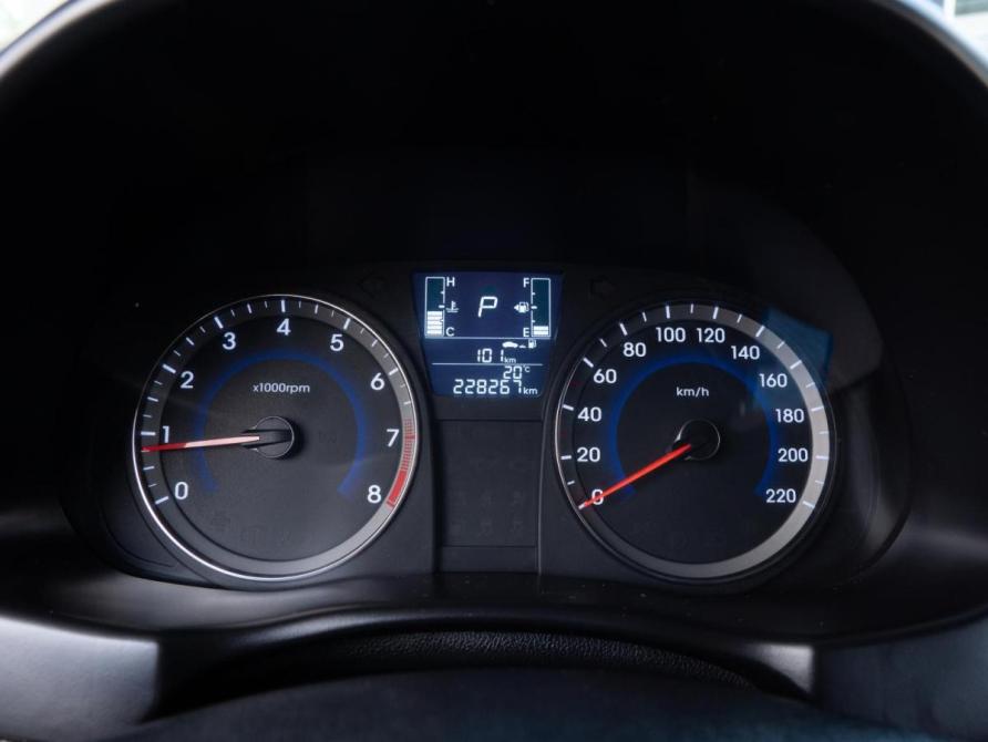 Hyundai Solaris I Рестайлинг Волгоград  - изображение 14