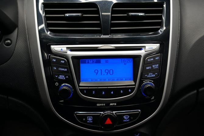 Hyundai Accent IV с пробегом 2011 года, цена 898 000 рублей, 207500 км, седан, Автокод Объявления