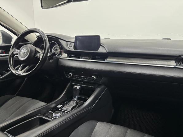 Mazda 6 III (GJ) Рестайлинг 2 с пробегом 2018 года, цена 1 920 000 рублей, 192647 км, седан, Автокод Объявления