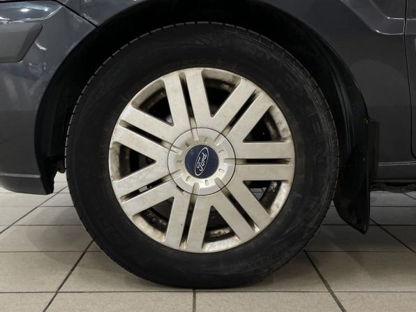 Ford Fusion I Рестайлинг с пробегом 2008 года, цена 459 000 рублей, 229560 км, хэтчбек, Автокод Объявления