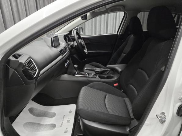 Mazda Axela III с пробегом 2015 года, цена 1 149 000 рублей, 167000 км, хэтчбек, Автокод Объявления