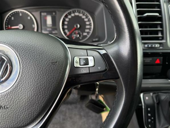Volkswagen Multivan T6 с пробегом 2019 года, цена 4 500 000 рублей, 184802 км, минивэн, Автокод Объявления
