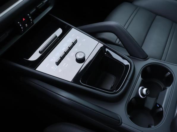 Porsche Cayenne III Рестайлинг с пробегом 2025 года, цена 20 000 000 рублей, 1984 км, внедорожник, Автокод Объявления