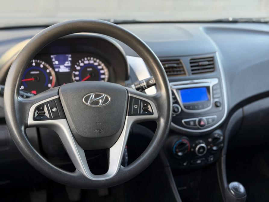 Hyundai Solaris I Волгоград  - изображение 12