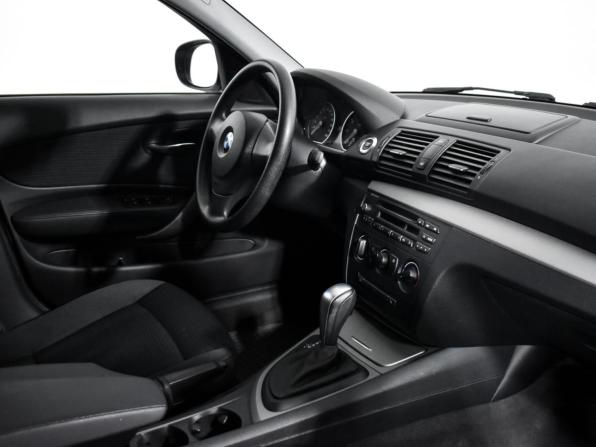 BMW 1 серии I (E81/E82/E87/E88) Рестайлинг с пробегом 2011 года, цена 990 000 рублей, 68492 км, хэтчбек, Автокод Объявления