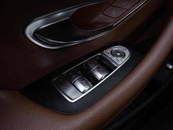 Mercedes-Benz E-Класс V (W213 S213 C238) с пробегом 2018 года, цена 4 028 000 рублей, 95745 км, купе-хардтоп, Автокод Объявления