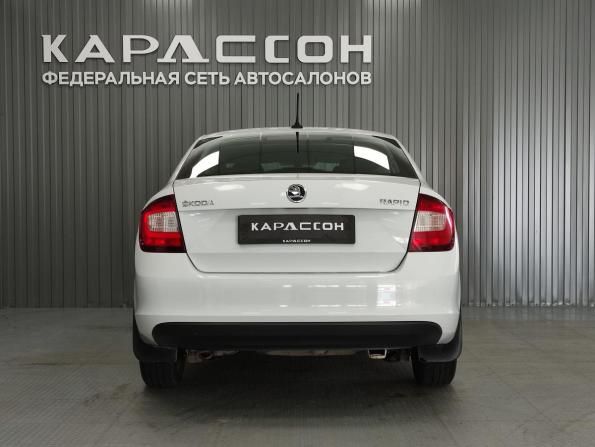Skoda Rapid I Рестайлинг с пробегом 2019 года, цена 990 000 рублей, 150475 км, лифтбек, Автокод Объявления