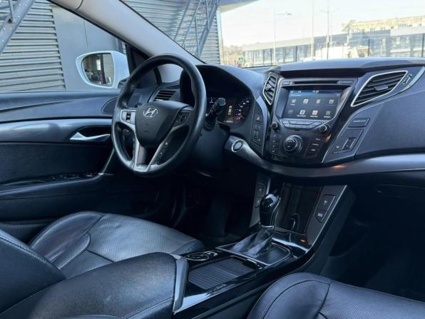 Hyundai i40 I Рестайлинг с пробегом 2015 года, цена 1 360 000 рублей, 259358 км, седан, Автокод Объявления