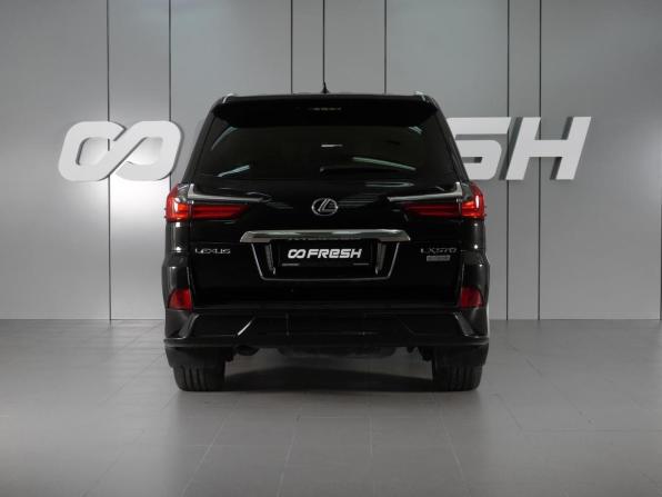 Lexus LX III Рестайлинг 2 с пробегом 2018 года, цена 9 259 000 рублей, 83070 км, внедорожник, Автокод Объявления