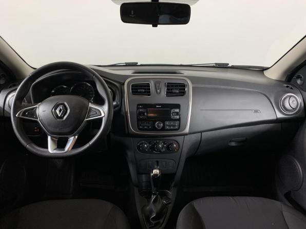 Renault Logan II Рестайлинг с пробегом 2021 года, цена 918 000 рублей, 120085 км, седан, Автокод Объявления