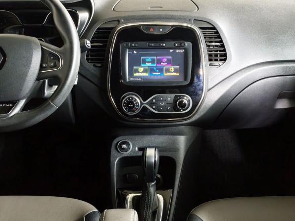 Renault Kaptur I с пробегом 2018 года, цена 1 195 000 рублей, 231090 км, внедорожник, Автокод Объявления
