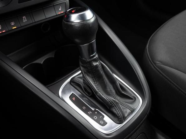 Audi A1 I (8X) с пробегом 2011 года, цена 690 000 рублей, 225623 км, хэтчбек, Автокод Объявления