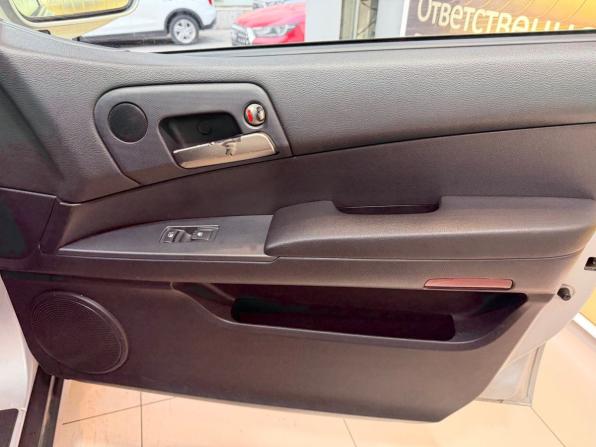 SsangYong Kyron I Рестайлинг с пробегом 2010 года, цена 815 000 рублей, 190642 км, внедорожник, Автокод Объявления