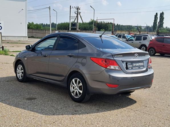 Hyundai Solaris I с пробегом 2014 года, цена 520 000 рублей, 224692 км, седан, Автокод Объявления