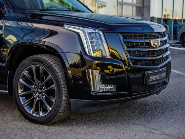 Cadillac Escalade IV с пробегом 2019 года, цена 5 578 000 рублей, 141606 км, внедорожник, Автокод Объявления