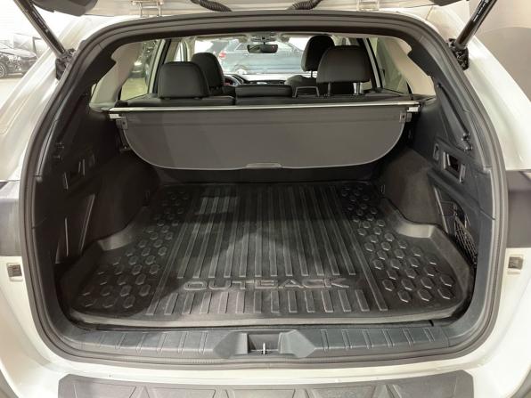 Subaru Outback VI Рестайлинг с пробегом 2022 года, цена 3 975 000 рублей, 89551 км, универсал, Автокод Объявления