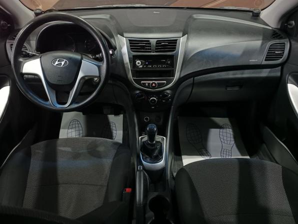 Hyundai Solaris I с пробегом 2012 года, цена 730 000 рублей, 161859 км, хэтчбек, Автокод Объявления