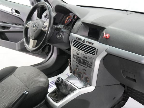 Opel Astra H Рестайлинг с пробегом 2011 года, цена 395 000 рублей, 134000 км, универсал, Автокод Объявления