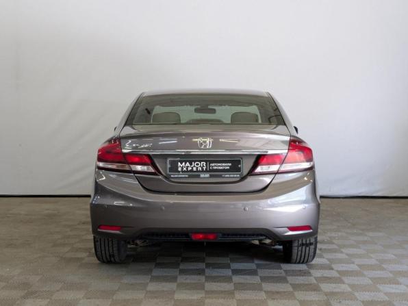 Honda Civic IX Рестайлинг с пробегом 2013 года, цена 1 415 000 рублей, 112244 км, седан, Автокод Объявления