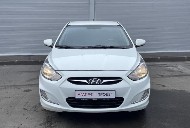 Hyundai Solaris I с пробегом 2012 года, цена 760 000 рублей, 177377 км, седан, Автокод Объявления