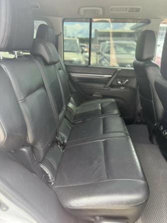 Mitsubishi Pajero IV Рестайлинг 1 с пробегом 2011 года, цена 1 645 000 рублей, 290000 км, внедорожник, Автокод Объявления
