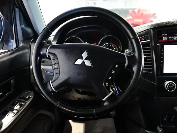 Mitsubishi Pajero IV Рестайлинг 1 с пробегом 2012 года, цена 1 892 000 рублей, 188000 км, внедорожник, Автокод Объявления