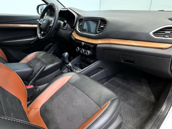 Lada (ВАЗ) Vesta I Рестайлинг (NG) с пробегом 2023 года, цена 1 280 000 рублей, 58038 км, седан, Автокод Объявления