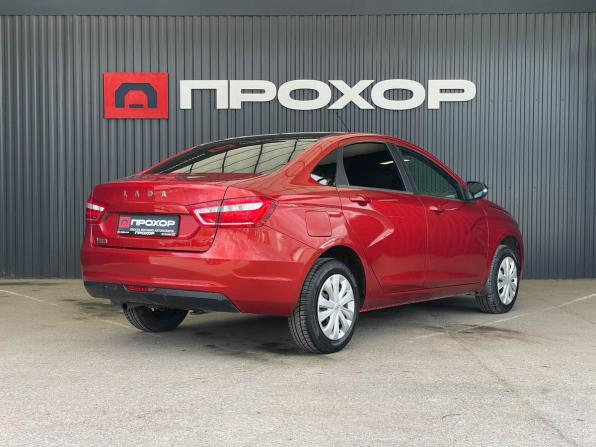 Lada (ВАЗ) Vesta I с пробегом 2021 года, цена 1 057 000 рублей, 107855 км, седан, Автокод Объявления