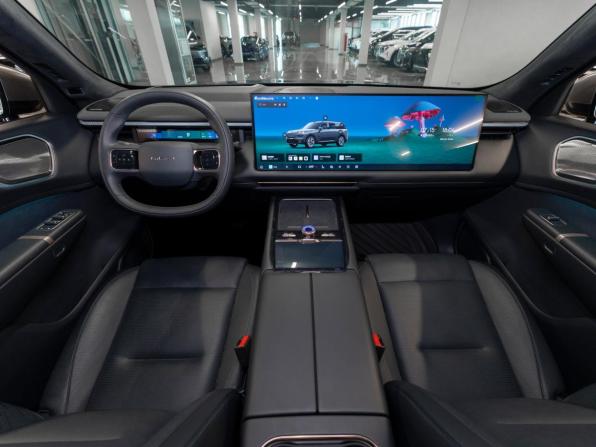 Lynk &amp; Co 900 с пробегом 2025 года, цена 7 650 000 рублей, 8700 км, внедорожник, Автокод Объявления