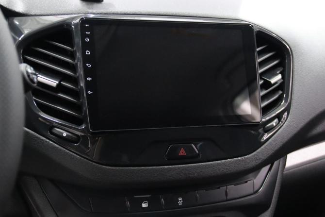 Lada (ВАЗ) Vesta I с пробегом 2019 года, цена 825 025 рублей, 93030 км, седан, Автокод Объявления