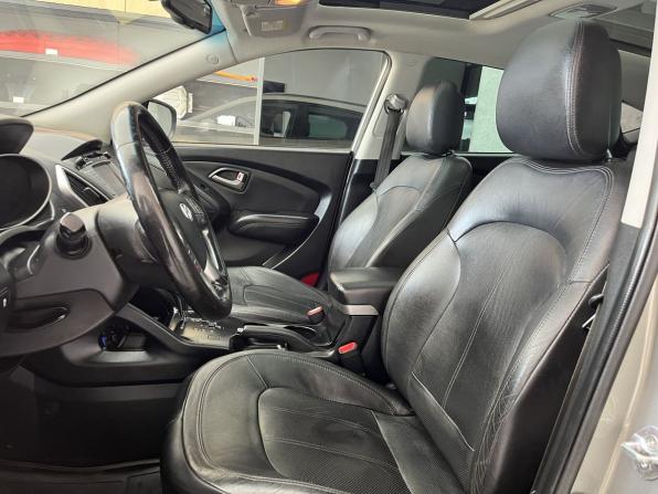 Hyundai ix35 I с пробегом 2011 года, цена 1 220 000 рублей, 212000 км, внедорожник, Автокод Объявления