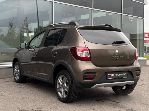 Renault Sandero II Рестайлинг с пробегом 2021 года, цена 1 395 000 рублей, 50146 км, хэтчбек, Автокод Объявления