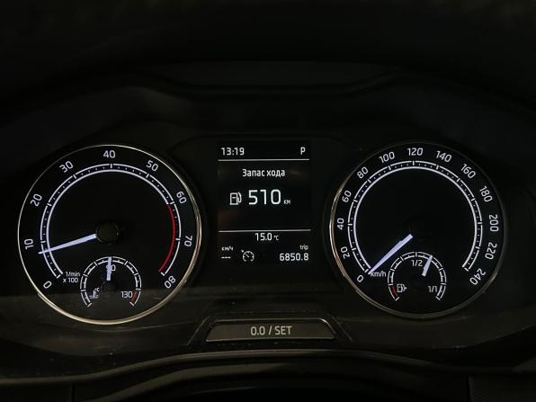 Skoda Rapid II с пробегом 2021 года, цена 1 629 000 рублей, 99261 км, лифтбек, Автокод Объявления
