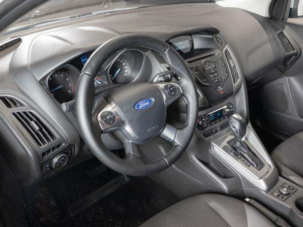Ford Focus III с пробегом 2013 года, цена 900 000 рублей, 81563 км, хэтчбек, Автокод Объявления