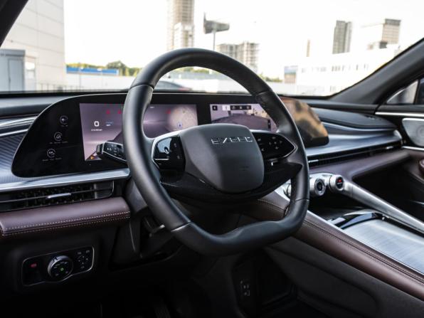 Exeed TXL I Рестайлинг 2 с пробегом 2024 года, цена 2 898 000 рублей, 48500 км, внедорожник, Автокод Объявления