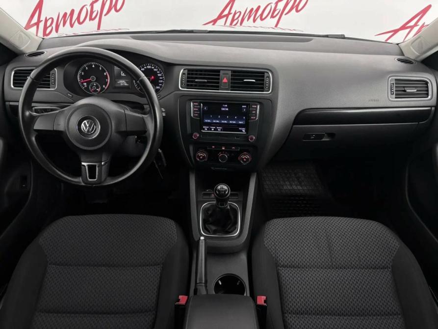 Volkswagen Jetta VI Псков  - изображение 9