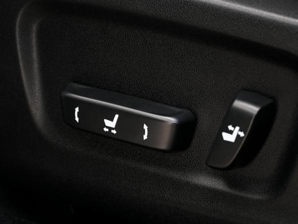 Lexus RX IV Рестайлинг с пробегом 2021 года, цена 7 668 600 рублей, 23787 км, внедорожник, Автокод Объявления