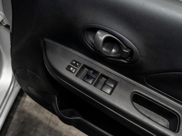 Nissan March IV (K13) Рестайлинг с пробегом 2019 года, цена 650 000 рублей, 107890 км, хэтчбек, Автокод Объявления