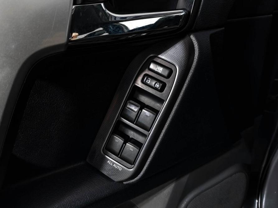 Toyota Land Cruiser Prado 150 Series Санкт-Петербург  - изображение 10