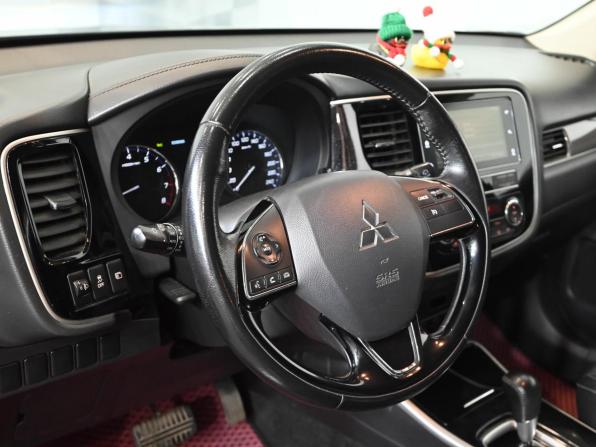Mitsubishi Outlander III Рестайлинг 3 с пробегом 2019 года, цена 2 280 000 рублей, 147186 км, внедорожник, Автокод Объявления
