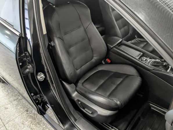 Mazda 6 III (GJ) Рестайлинг с пробегом 2015 года, цена 1 715 000 рублей, 162037 км, седан, Автокод Объявления
