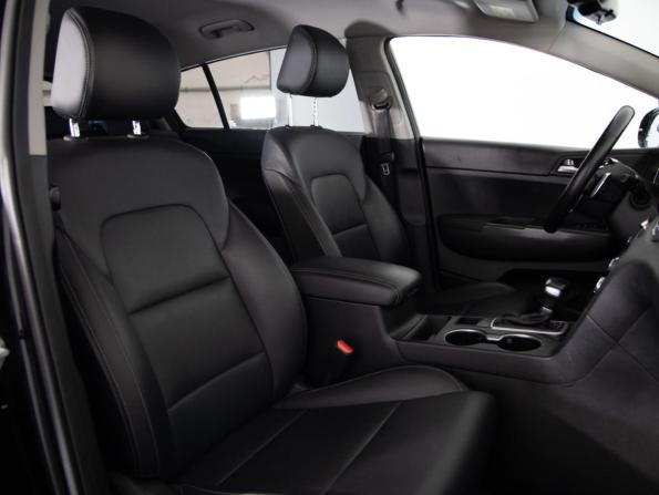 Kia Sportage IV Рестайлинг с пробегом 2019 года, цена 2 250 000 рублей, 121948 км, внедорожник, Автокод Объявления