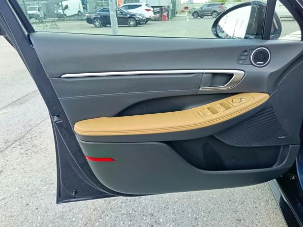 Hyundai Sonata VIII (DN8) с пробегом 2020 года, цена 2 294 995 рублей, 60817 км, седан, Автокод Объявления