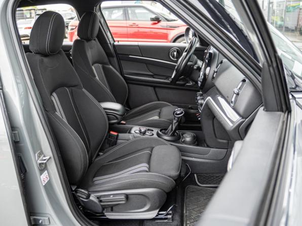 Mini Countryman II с пробегом 2018 года, цена 2 670 000 рублей, 103637 км, внедорожник, Автокод Объявления