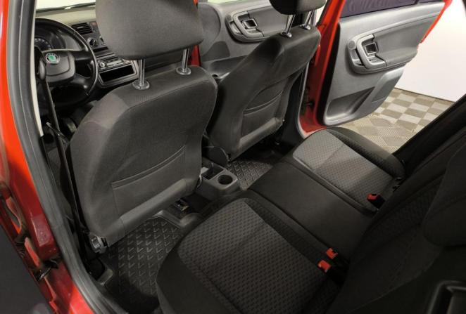 Skoda Fabia II Рестайлинг с пробегом 2011 года, цена 450 000 рублей, 149586 км, универсал, Автокод Объявления